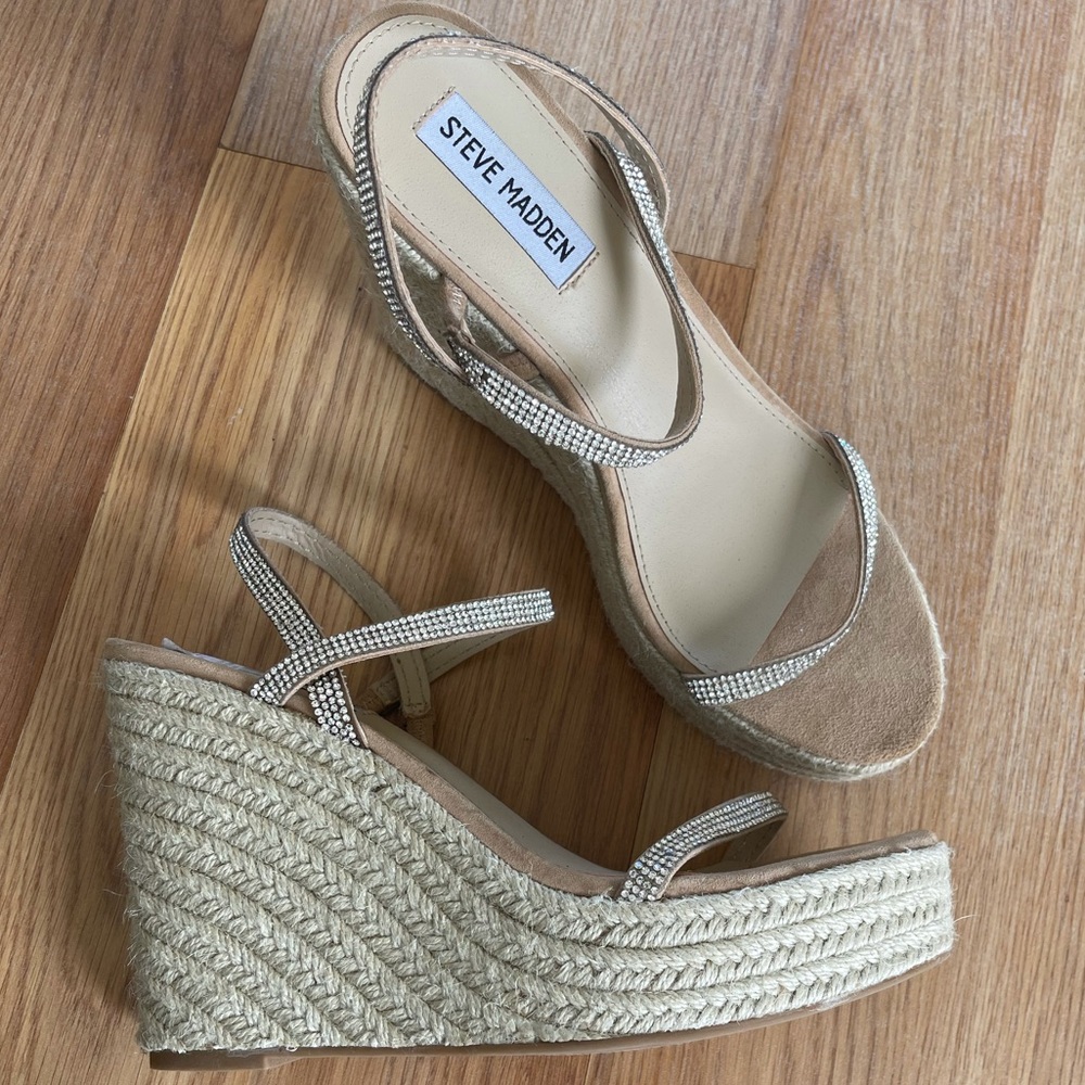 beachy rhinestone Steve Madden wedges